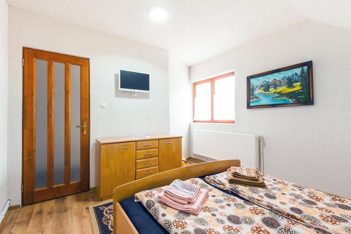 Vila Eross Kulcsoshaz Lăzarea Exteriér fotografie