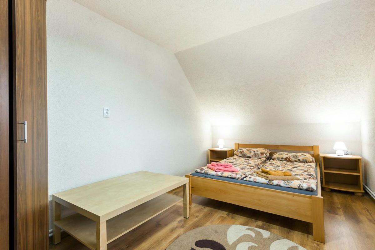 Vila Eross Kulcsoshaz Lăzarea Exteriér fotografie