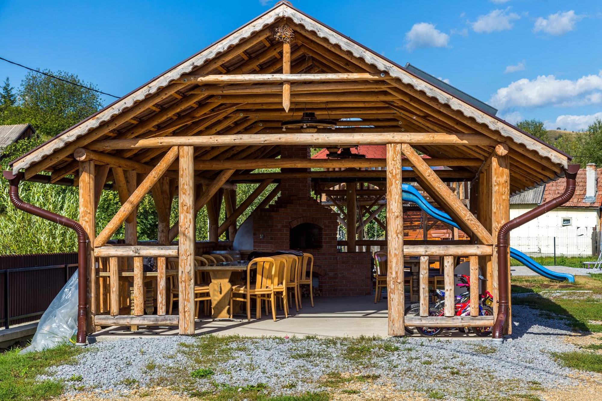 Vila Eross Kulcsoshaz Lăzarea Exteriér fotografie