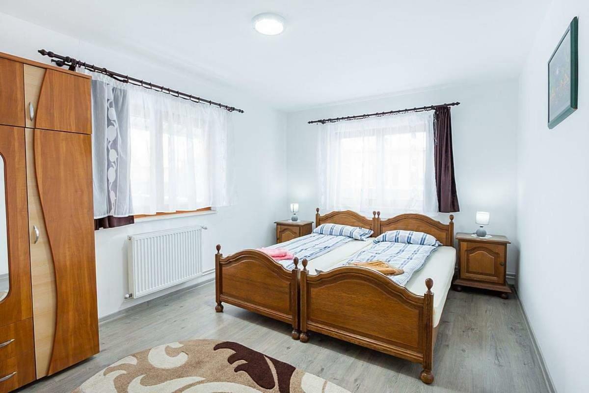 Vila Eross Kulcsoshaz Lăzarea Exteriér fotografie